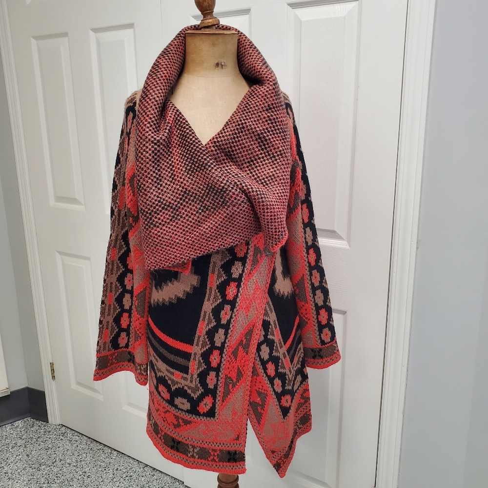 Rachel Roy Navaho South Western Style Medium Size Sweater